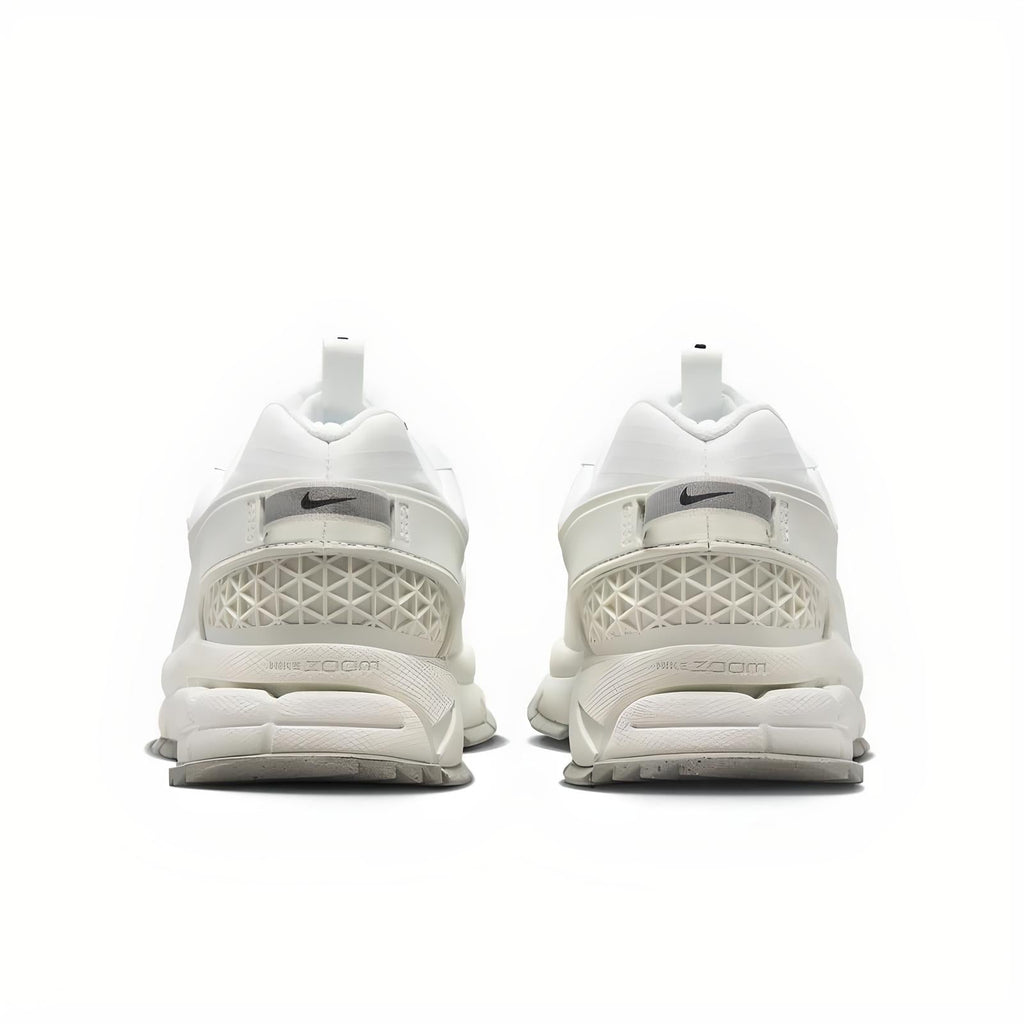 Nike Zoom Vomero Roam - Yuko Sports